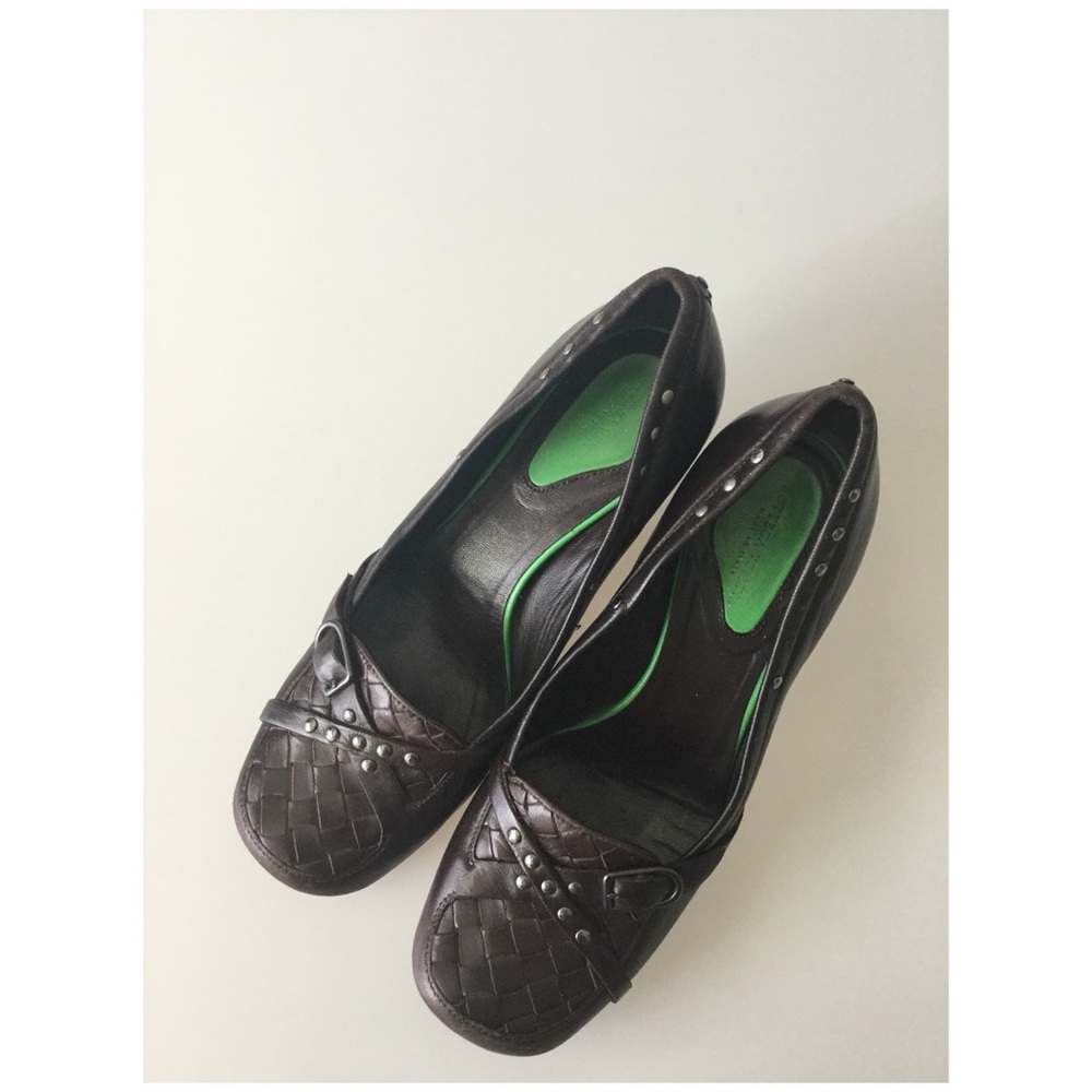 BOTTEGA VENETA / / 🇮🇹 Intrecciato studded pumps